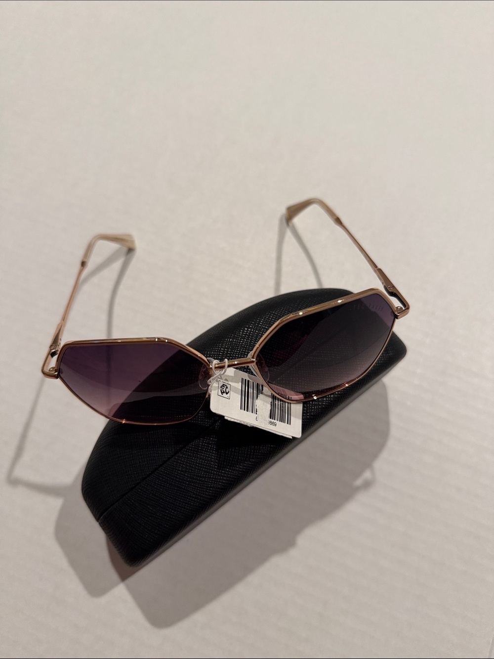 Nordstrom Rose Gold Metal Frame Sunglasses with Dark Gradient Lenses